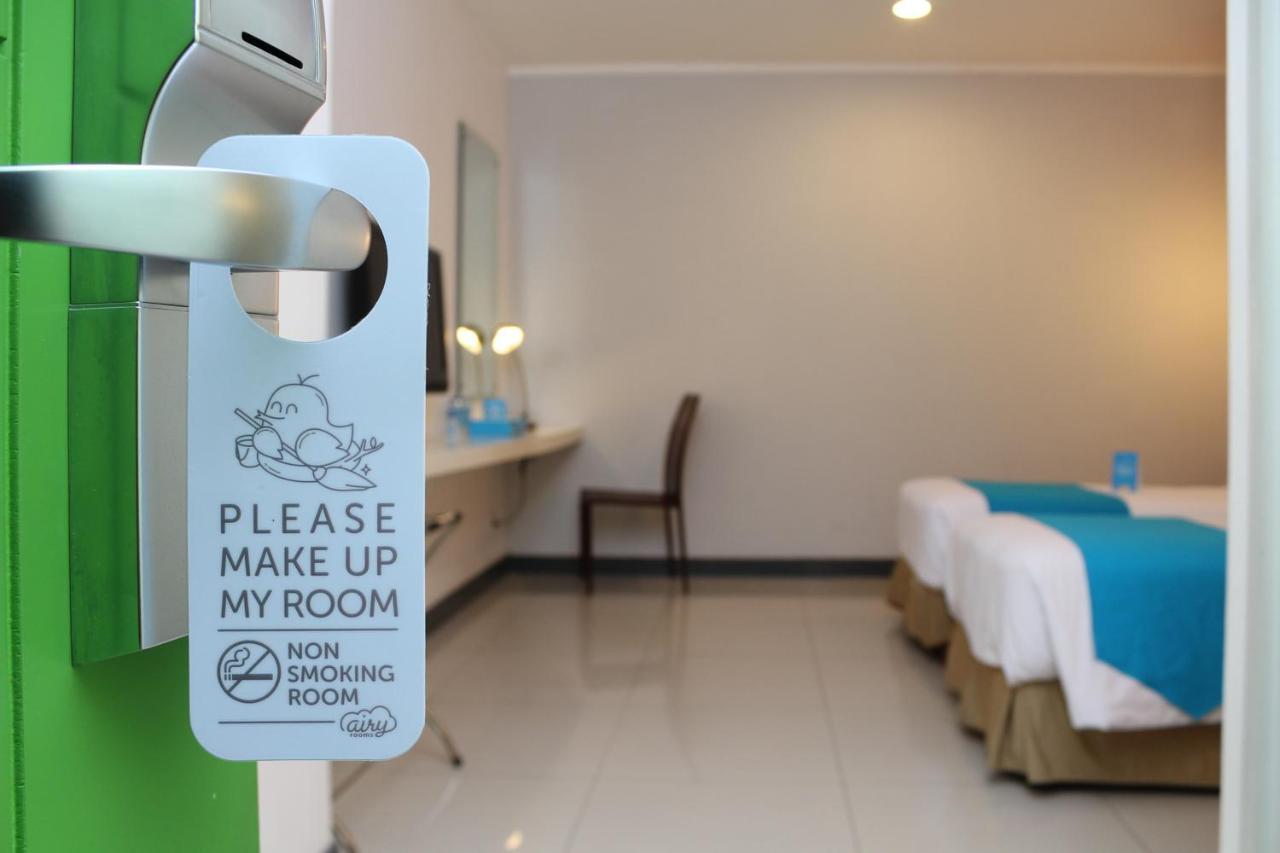 Airy Glodok Pinangsia Raya Jakarta Hotel Exterior foto